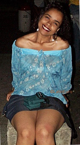 Date this attractive Brazil girl Juliana from BELO HORIZONTE B6721