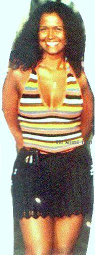 Date this nice looking Brazil girl Geisa from MAUA B6810