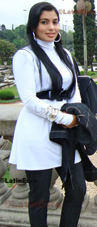 Date this passionate Brazil girl Daina from Manaus B683