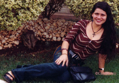 Date this voluptuous Brazil girl Valdineia from NANUQUE B6854