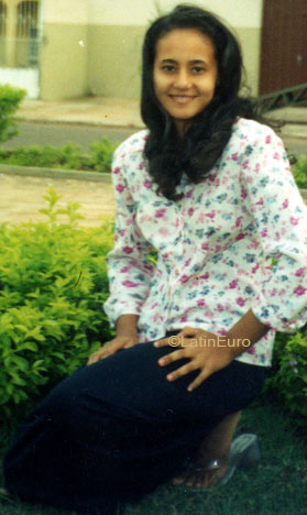 Date this sensual Brazil girl Marcia from CACERES B6961