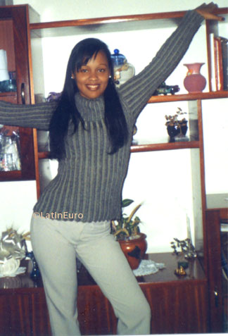 Date this funny Brazil girl Andreia from GUARULHOS B7142