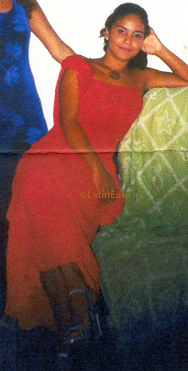 Date this pretty Brazil girl Marcela from NATAL B7199