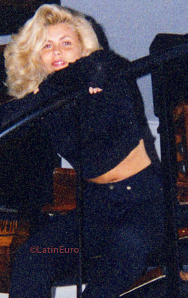 Date this gorgeous Brazil girl Eliana from SAO PAULO B7211