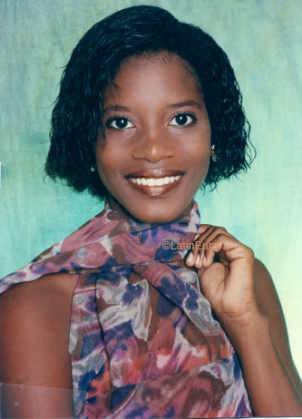 Date this athletic Brazil girl Alina from RECIFE B7274