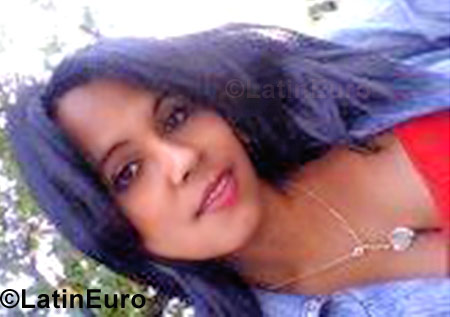 Date this attractive Brazil girl Bejanira from Paulo Afonso B731