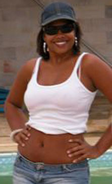 Date this gorgeous Brazil girl Magna from SALVADOR B7352