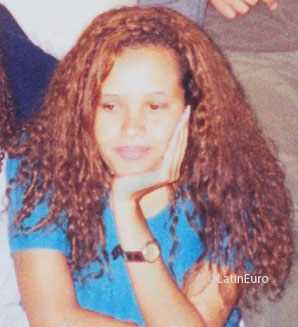 Date this exotic Brazil girl Andreza from BARUERI B7378