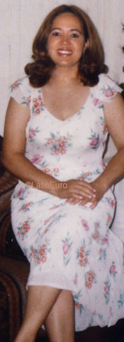 Date this happy Brazil girl Marlene from ASSIS B7455