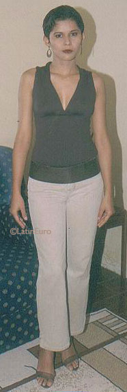 Date this attractive Brazil girl Celia from PARNAIBA B7599