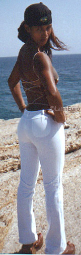 Date this nice looking Brazil girl Rosana from JARDIM B7600