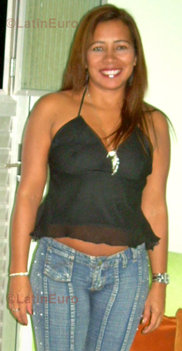 Date this pretty Brazil girl Sheyla from Manaus B773