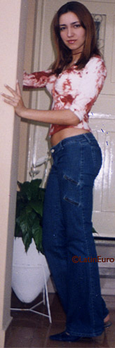 Date this hard body Brazil girl Shirley from SAO PAULO B7735