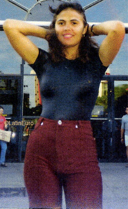 Date this cute Brazil girl Ana from NEVES B7862