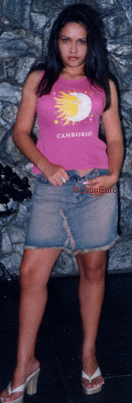 Date this sensual Brazil girl Dayse from ITAPIRA B8090