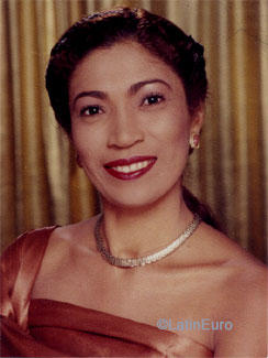 Date this cute Brazil girl Nilce from MANAUS B8255