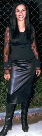 Date this tall Brazil girl Daniele from SANTA CLARA B8271