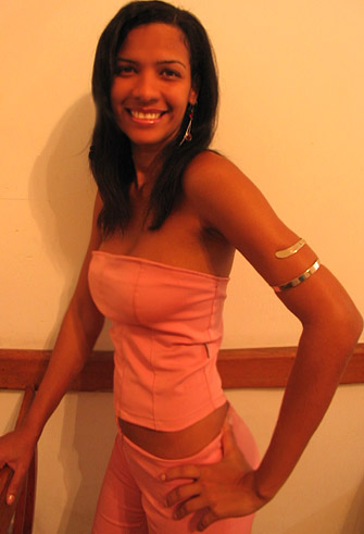 Date this stunning Brazil girl Patricia from LAURO DE FREITAS B8542