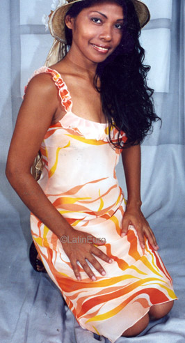 Date this stunning Brazil girl Alexandrina from CAMPO GRANDE B8587