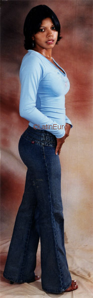 Date this nice looking Brazil girl Vanuza from PRESIDENTE MEDICI B8589