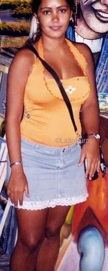 Date this good-looking Brazil girl Sandra from RECIFE B8671