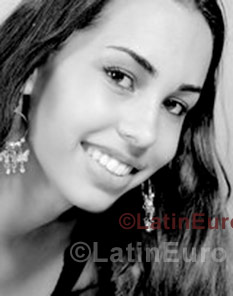 Date this young Brazil girl Daniela from Osasco B882