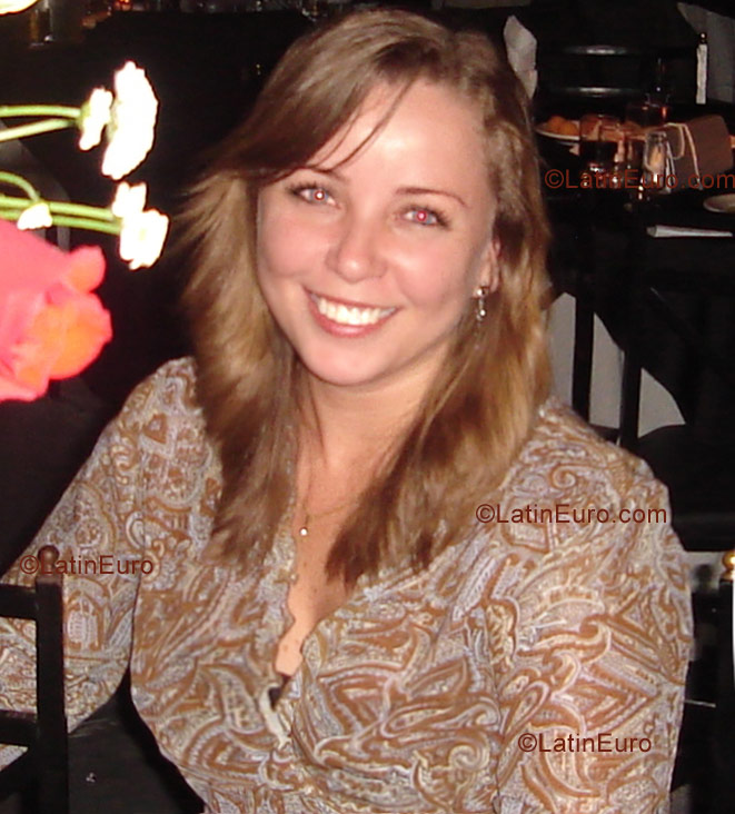 Date this fun Brazil girl Adriana from Sao Paulo B983