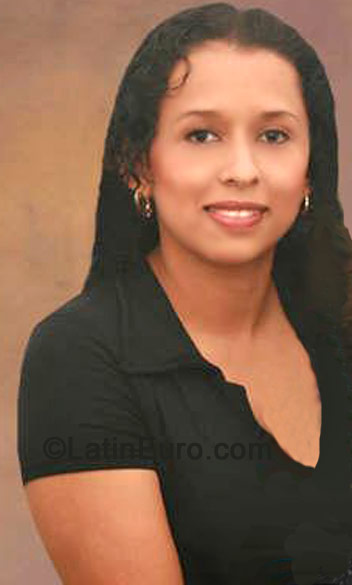 Date this cute Colombia girl Maria from Cali C7959