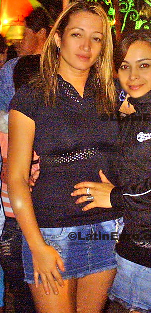 Date this pretty Colombia girl Sandra from Medellin C8025