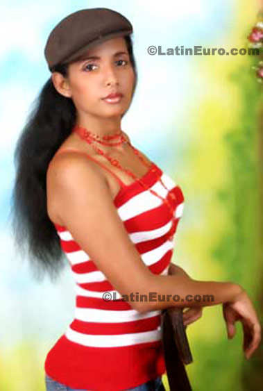 Date this sultry Colombia girl Maria from  C8193