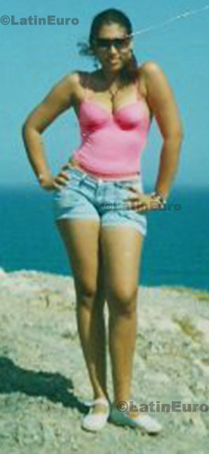Date this good-looking Colombia girl Eileen from Valledupar C8194