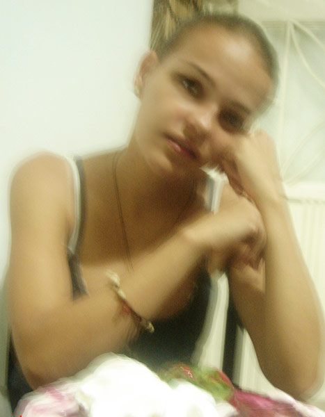 Date this hard body Colombia girl Sonia from Cali C8239