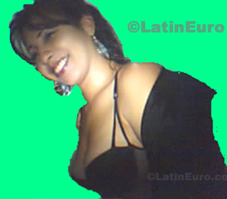 Date this pretty Colombia girl Sandra from Medellin C8334