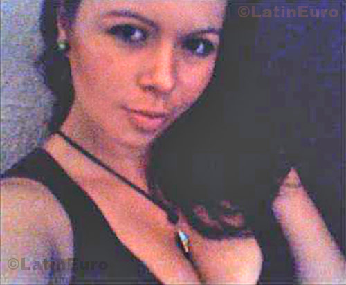 Date this charming Colombia girl Lizeth from  C8525