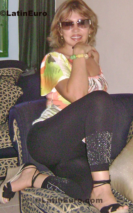 Date this athletic Colombia girl Aydee-Colo from Neiva C8608