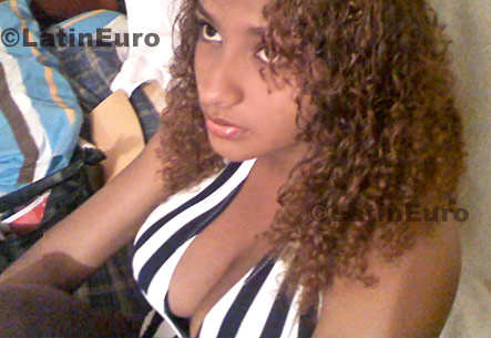Date this lovely Colombia girl Sandra- from Cali C8624