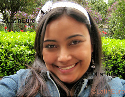 Date this sensual Colombia girl Diana from Barranquilla C8861