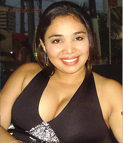 Date this good-looking Colombia girl Vanessa- from Cartagena C9155