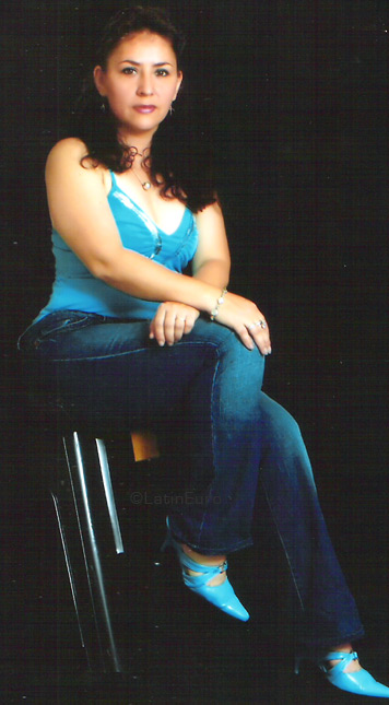 Date this fun Colombia girl Ana from Cali C9242