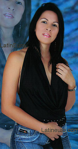 Date this young Colombia girl Sofia from Cali C9280