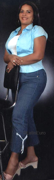 Date this tall Colombia girl Elsa from Cartagena C9303