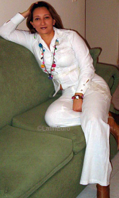 Date this beautiful Colombia girl Luz from Medellin C9330