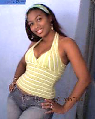 Date this tall Colombia girl Karen from Cartagena C9340