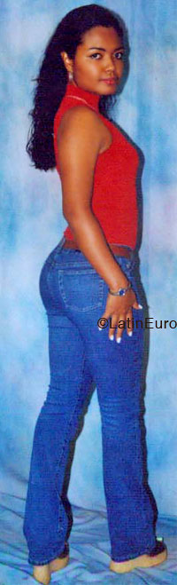 Date this exotic Colombia girl Monica from Cali C9363