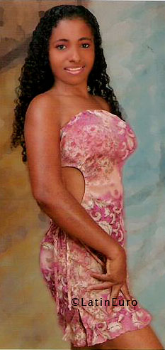 Date this cute Colombia girl Francia from Cali C9531