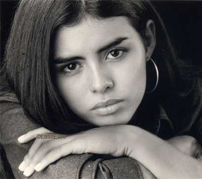 Date this exotic Colombia girl Viviana from Cali C9748