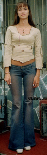 Date this young Colombia girl Carlolina from Cali C9787