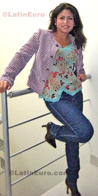 Date this lovely Peru girl Margarita from Lima N-1083