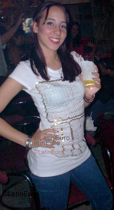 Date this delightful Dominican Republic girl Michelle from Santo Domingo N-127