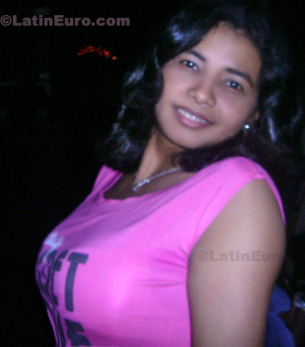 Date this hard body Dominican Republic girl Juana from Mao N-1346